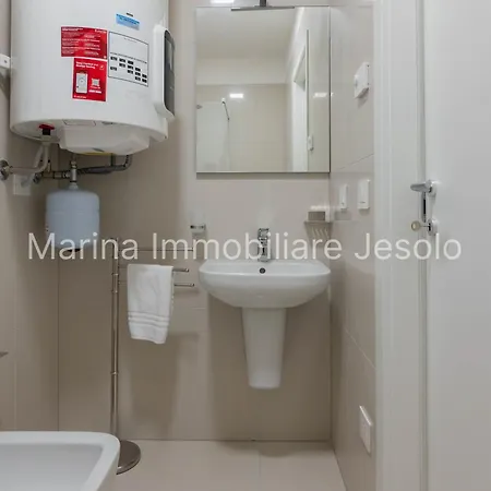Acqua Palace Apartment
